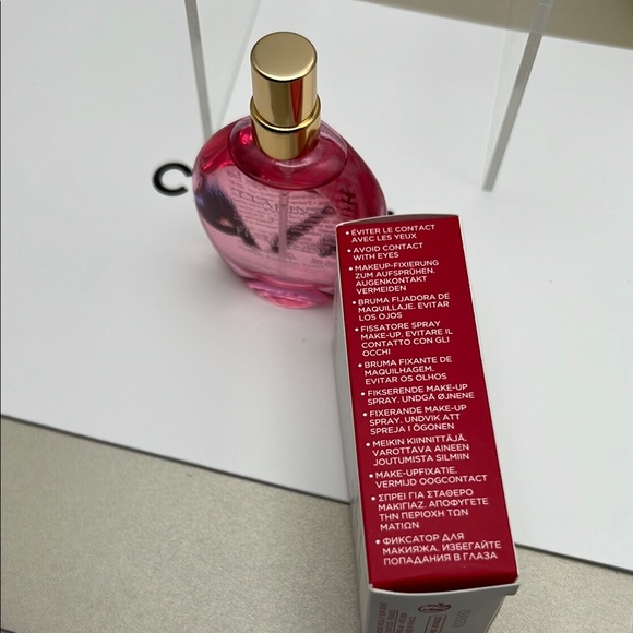 Clarins Paris Fix’ Make-Up Setting Spray for aFlawless Finish Sets 15ml NWOT Box - Picture 4 of 8